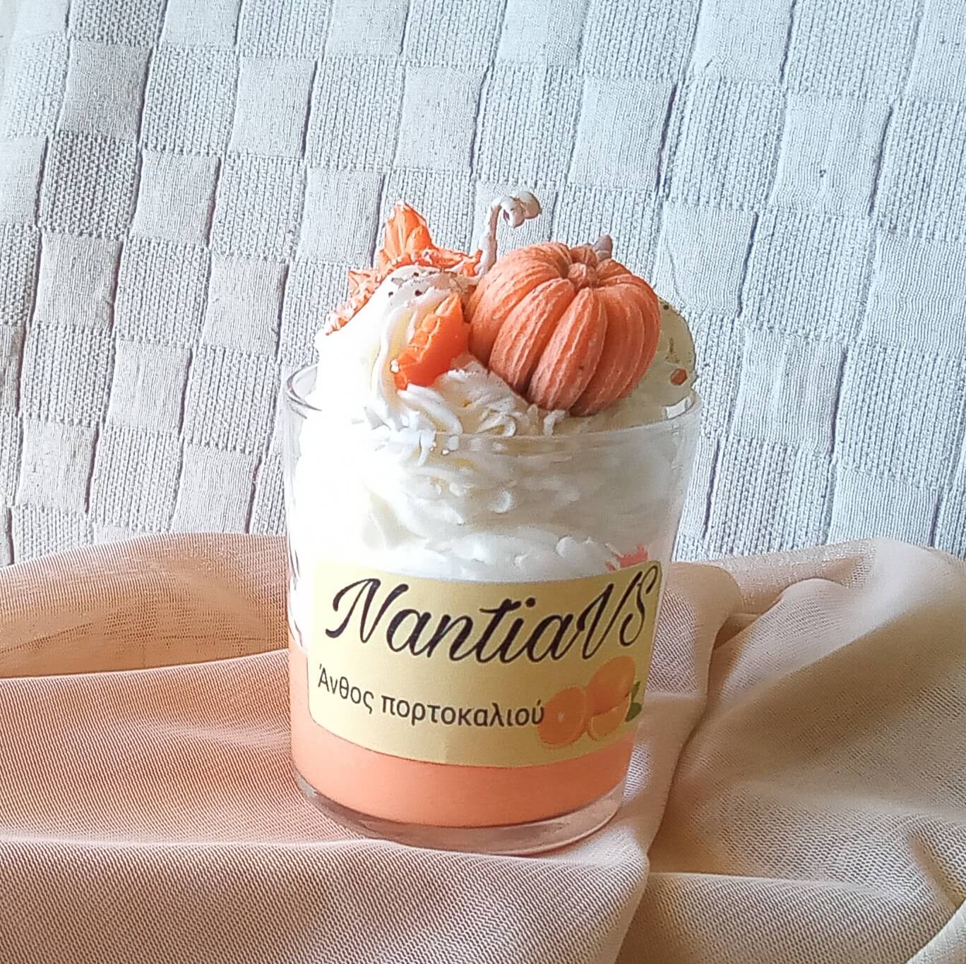 Αρωματικό κερί σόγιας σε ποτήρι