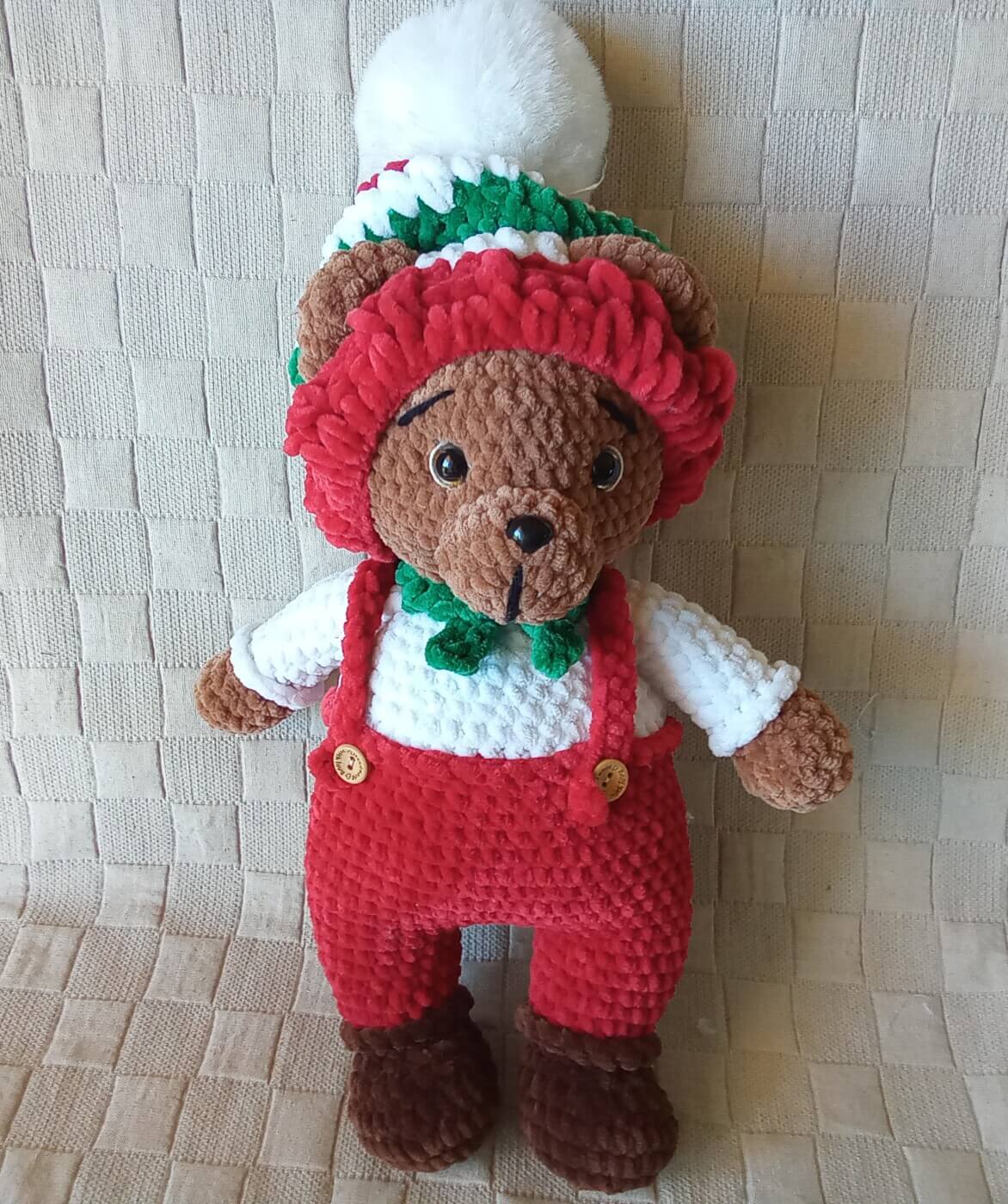 Χριστουγεννιάτικο αρκουδάκι με σκούφο